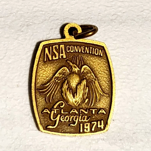 Jewelry - Vintage 1974 Goldtone Atlanta Georgia‎ NSA Professional Pin